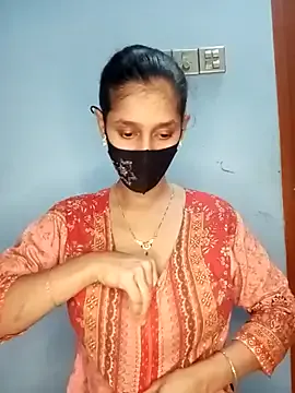 loving_ladies – webcam model profile photo Image 2