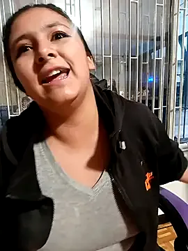 dears_pearlss – webcam model profile photo Image 16