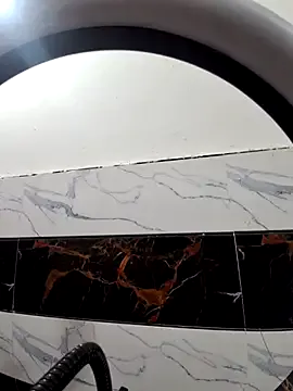 AlisaMoss – webcam model profile photo Image 9