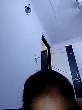 charming_flower – webcam model profile photo Image 17