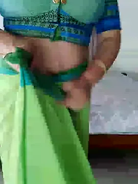 dears_pearlss – webcam model profile photo Image 6