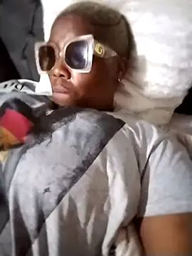 Nicoleevien – webcam model profile photo Image 15