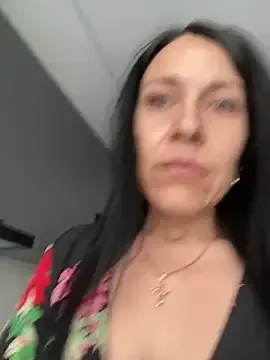 loving_ladies – webcam model profile photo Image 14