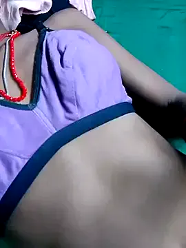 jadestarss – webcam model profile photo Image 3