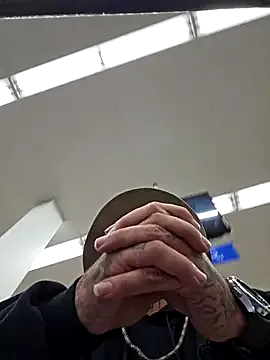 skinny_candy18 – webcam model profile photo Image 18