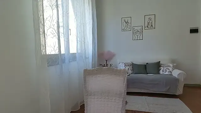 Queen_Shanuu – webcam model profile photo Image 4