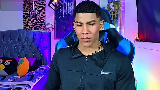 harleybarker – webcam model profile photo Image 2