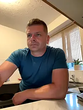 sellapink – webcam model profile photo Image 10