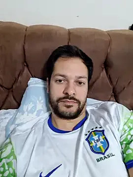 hornyshow_tv – webcam model profile photo Image 6