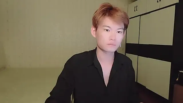 bisexualmilf – webcam model profile photo Image 10