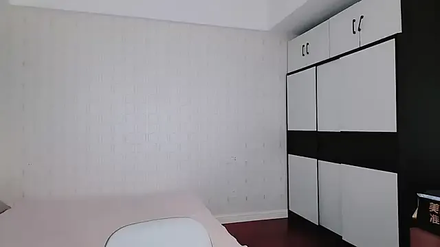 bisexualmilf – webcam model profile photo Image 12