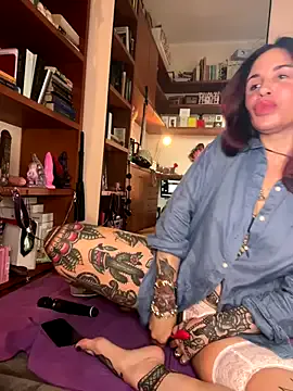 loving_ladies – webcam model profile photo Image 13