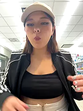 WitchAnnie – webcam model profile photo Image 5