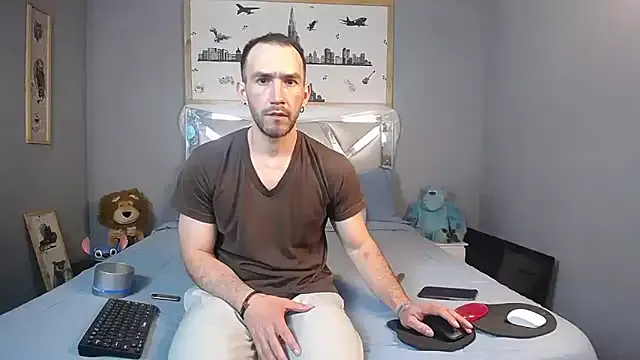 trainwithme – webcam model profile photo Image 19