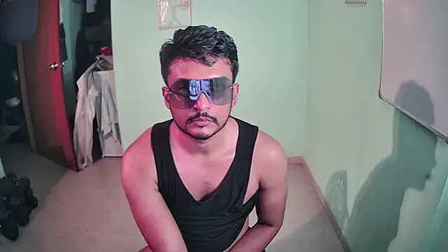 PabloArena – webcam model profile photo Image 7