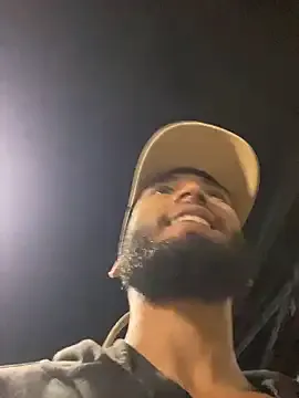 sellapink – webcam model profile photo Image 12