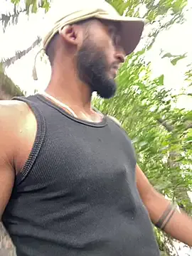 sellapink – webcam model profile photo Image 9