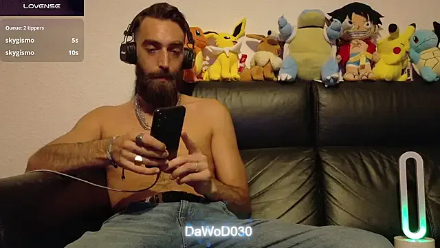 WitchAnnie – webcam model profile photo Image 6