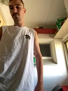 kai101010 – webcam model profile photo Image 6