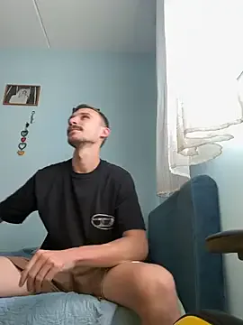 kai101010 – webcam model profile photo Image 9