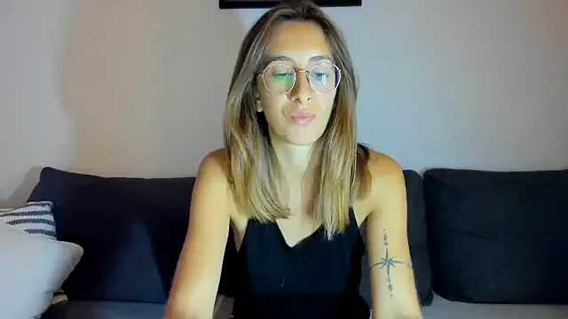 dears_pearlss – webcam model profile photo Image 15