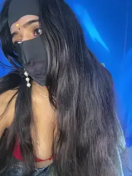 IORio2 – webcam model profile photo Image 11