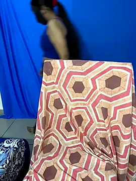 IORio2 – webcam model profile photo Image 13