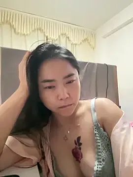 dears_pearlss – webcam model profile photo Image 2