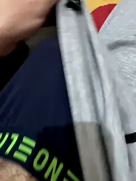 Earth_001 – webcam model profile photo Image 14