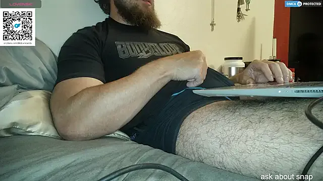 hornyshow_tv – webcam model profile photo Image 16