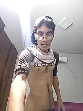 Diegoarctic – webcam model profile photo Image 2