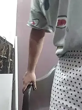 dears_pearlss – webcam model profile photo Image 2