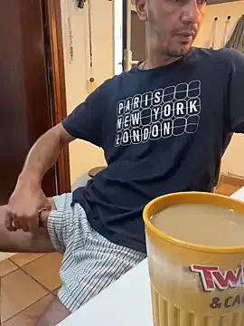 loving_ladies – webcam model profile photo Image 3