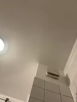 DomManlyGuy – webcam model profile photo Image 10