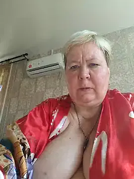 WitchAnnie – webcam model profile photo Image 15