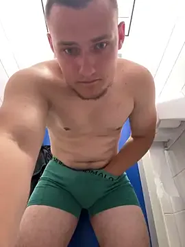 bisexualmilf – webcam model profile photo Image 10