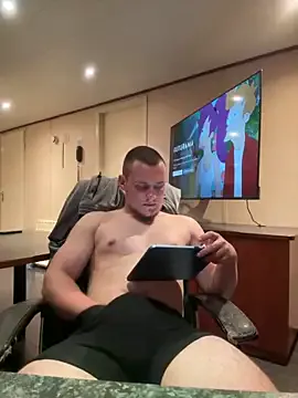 bisexualmilf – webcam model profile photo Image 17