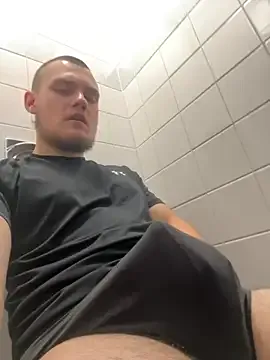 bisexualmilf – webcam model profile photo Image 3