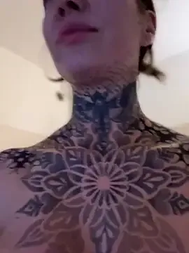 sellapink – webcam model profile photo Image 5