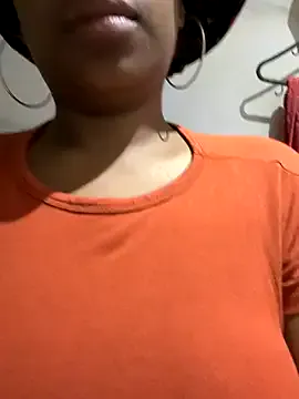 winter11 – webcam model profile photo Image 8