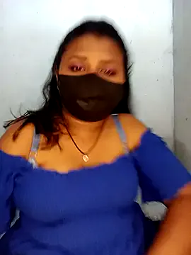 skinny_candy18 – webcam model profile photo Image 11