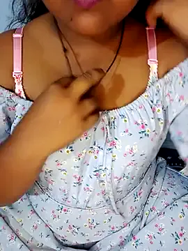 skinny_candy18 – webcam model profile photo Image 8