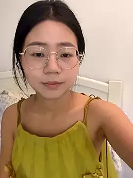 dears_pearlss – webcam model profile photo Image 8