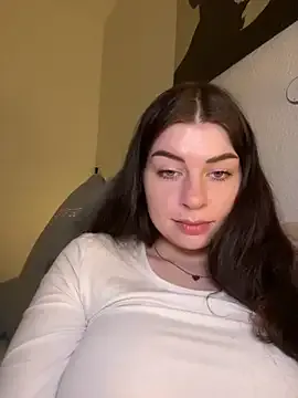 EllyNora Image 2