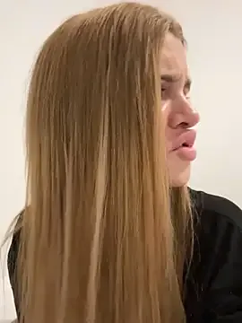 loving_ladies – webcam model profile photo Image 17