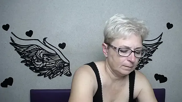 sweetyprincess_ – webcam model profile photo Image 15