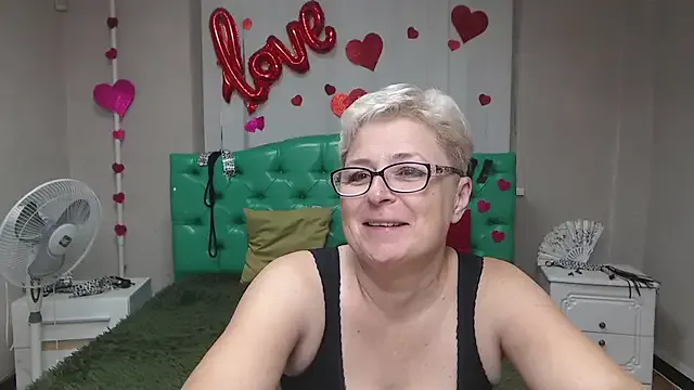 sweetyprincess_ – webcam model profile photo Image 16