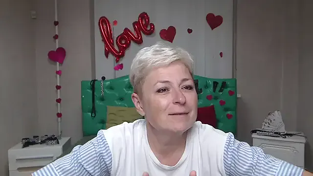 sweetyprincess_ – webcam model profile photo Image 3