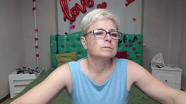 sweetyprincess_ – webcam model profile photo Image 5