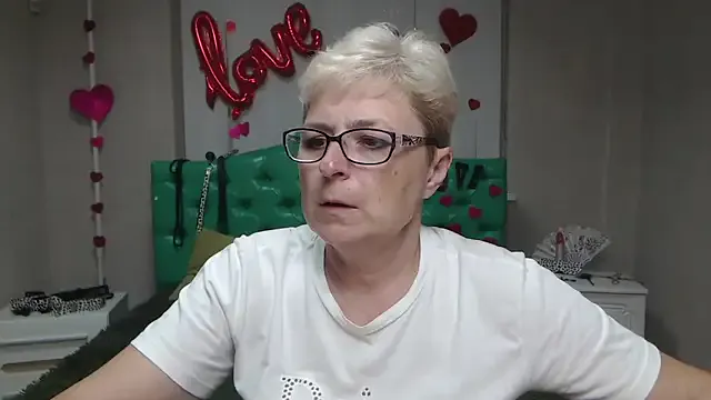 sweetyprincess_ – webcam model profile photo Image 9